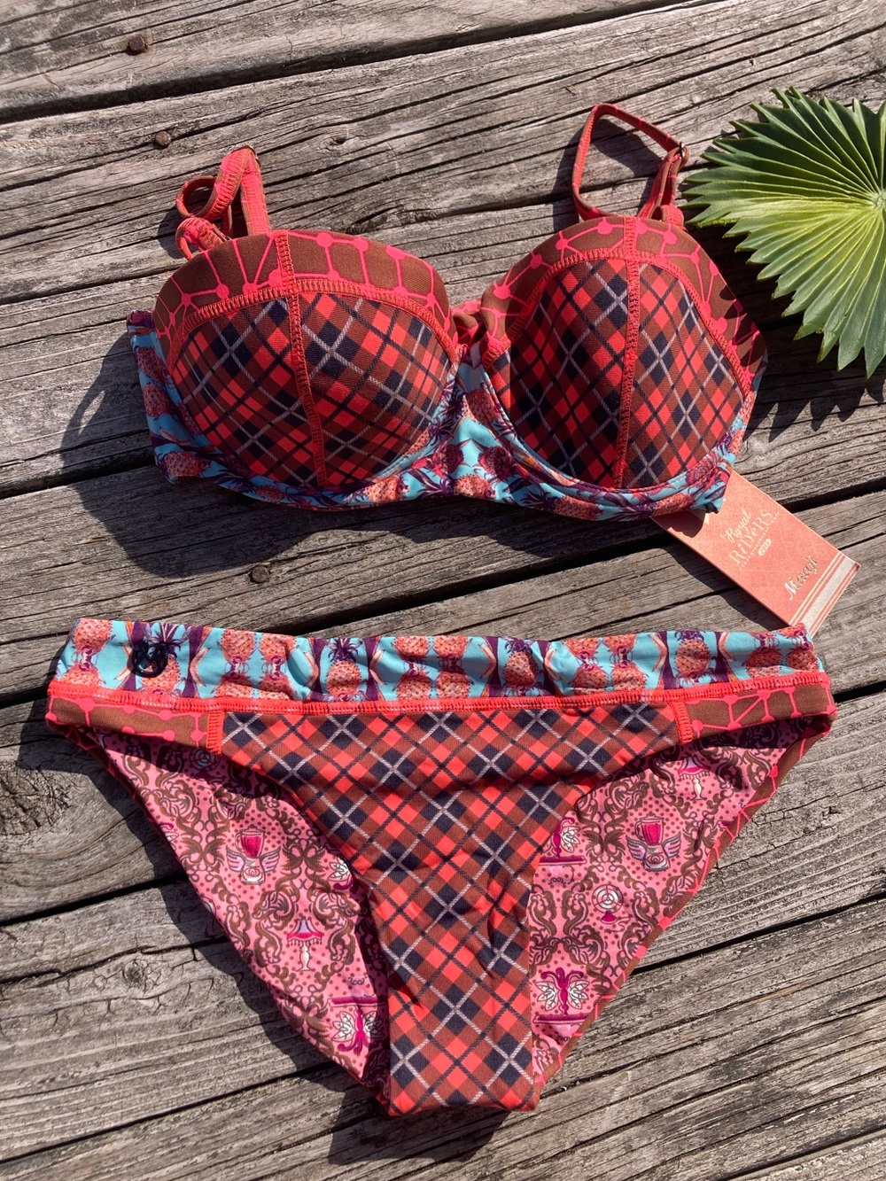 MAAJI x Tone It Up Set - Canter & Picnic Strapless Bikini - M